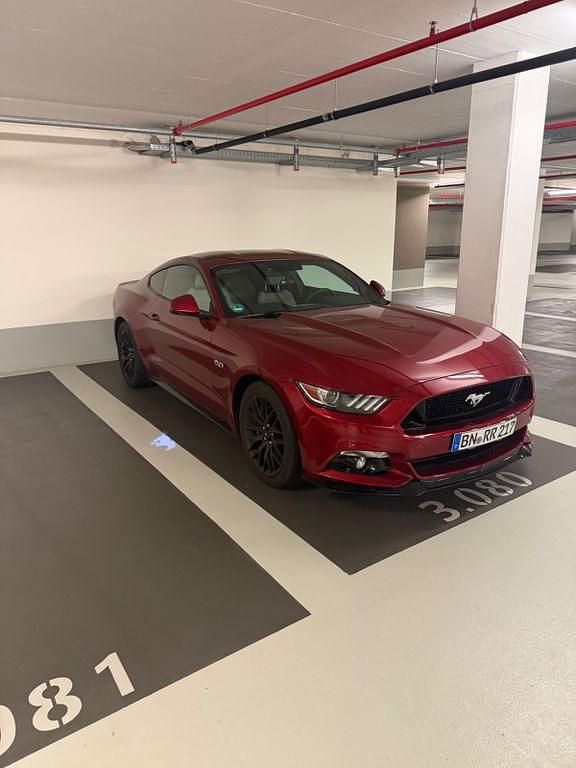 Gebraucht Ford Mustang GT 421 PS (309 kW) 2017 Rot Coupé