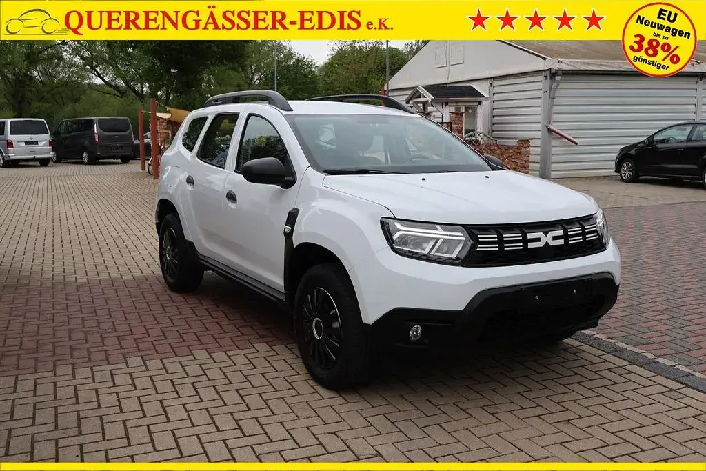 Używany Dacia Duster 91 KM (66 kW) 2023 Biały SUV