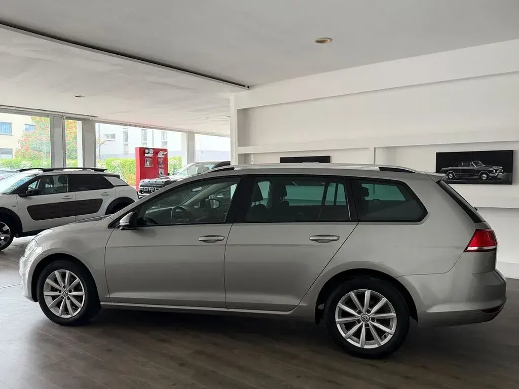 Second-hand VW Golf VII LOUNGE 110 CP (80 kW) 2015 Argintiu Break