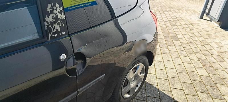 Gebraucht Renault Twingo 76 PS (55 kW) 2009 Schwarz Kleinwagen