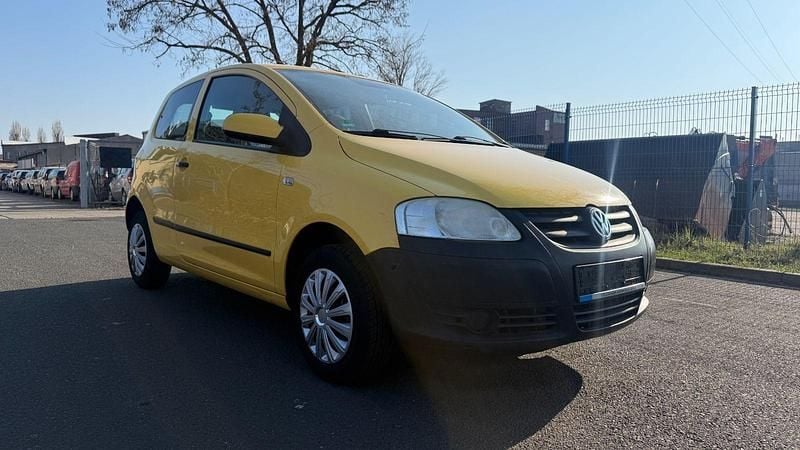 Gebraucht VW Fox 55 PS (40 kW) 2005 Gelb Kleinwagen