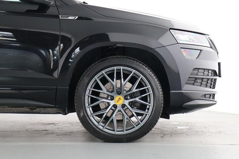 Gebraucht Skoda Karoq SportLine 190 PS (139 kW) 2019 Schwarzmagic perleffekt SUV