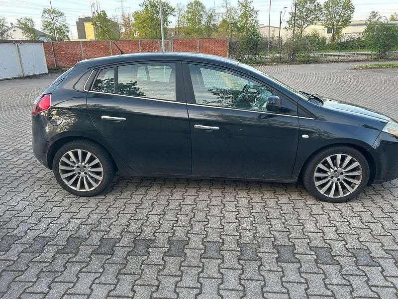 Gebraucht Fiat Bravo Dynamic 120 PS (88 kW) 2007 Kleinwagen