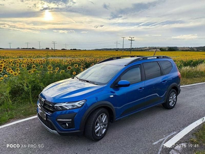 Blau Gebraucht 2022 Dacia Jogger Comfort Limousine | 14.249 € (Guter Preis) - Bild 1/4