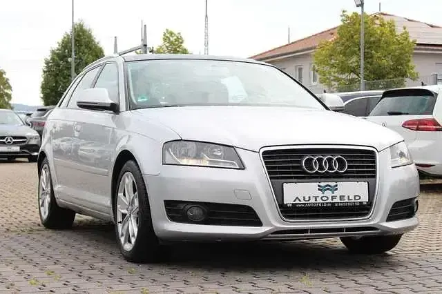 Gebraucht Audi A3 Ambition 105 PS (77 kW) 2009 Silber Kleinwagen