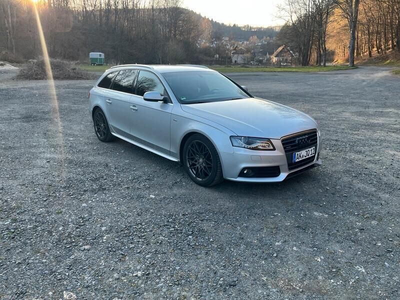 Silber Gebraucht 2009 Audi A4 S-Line Kombi | 9.800 € (Teuer) - Bild 1/4