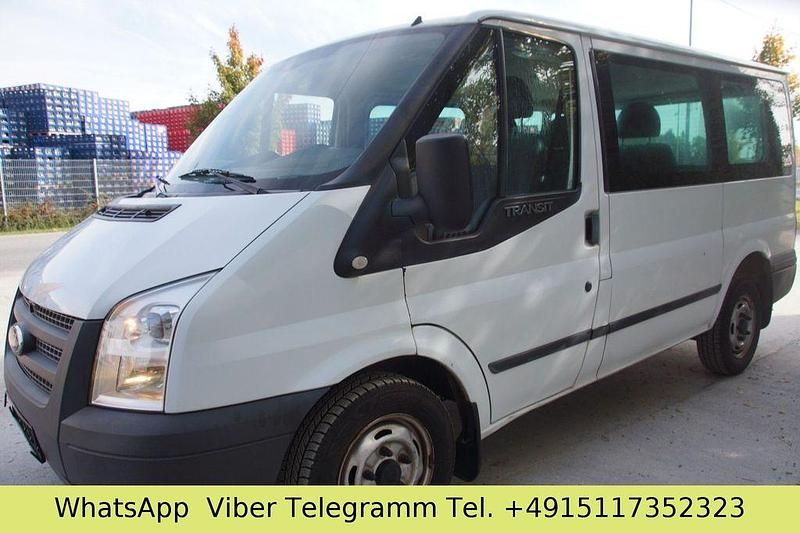 Weiß Gebraucht 2013 Ford Transit Limousine | 8.210 € (Guter Preis) - Bild 1/4