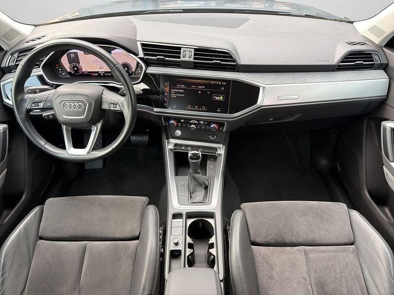Gebraucht Audi Q3 Ambiente 150 PS (110 kW) 2019 Nanograu metallic SUV