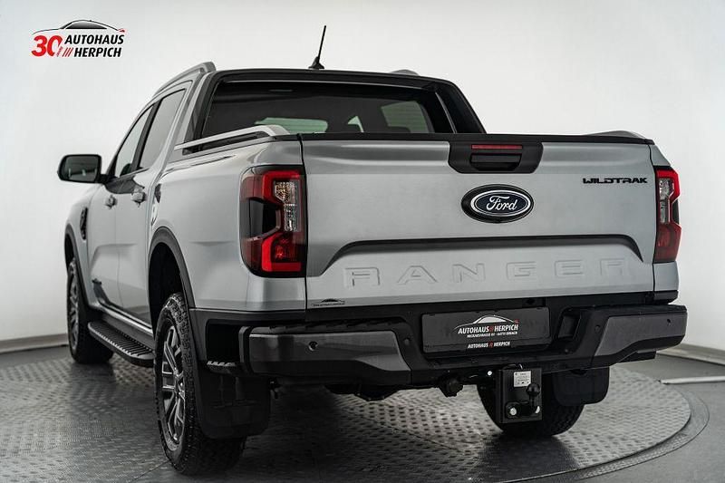 Neu Ford Ranger Wildtrack 241 PS (177 kW) 2025 Silber Abholung