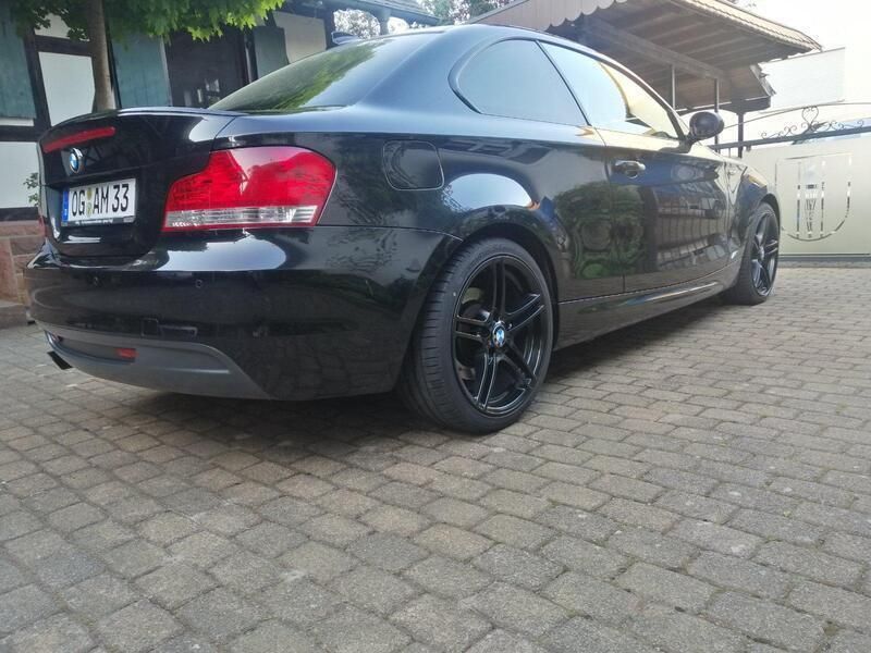 Schwarz Gebraucht 2009 BMW 123 Coupé M Sport Coupé | 11.600 € (Fairer Preis) - Bild 1/4