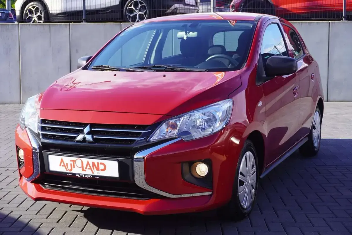 Gebraucht Mitsubishi Space Star Select 80 PS (58 kW) 2022 Rot Kleinwagen