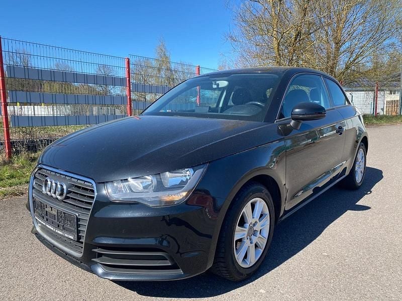 Second-hand Audi A1 85 CP (62 kW) 2011 Negru Hatchback