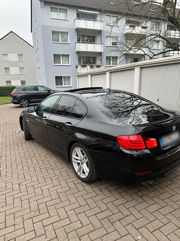 Gebraucht BMW 530 M Sport 258 PS (189 kW) 2012 Schwarz Limousine
