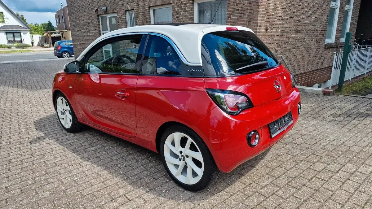 Gebraucht Opel Adam Open Air 87 PS (63 kW) 2015 Fire red (uni) Kleinwagen