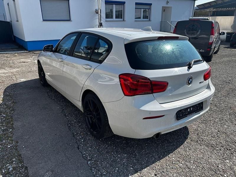 Gebraucht BMW 116 Efficient Dynamics 116 PS (85 kW) 2016 Weiß Kleinwagen