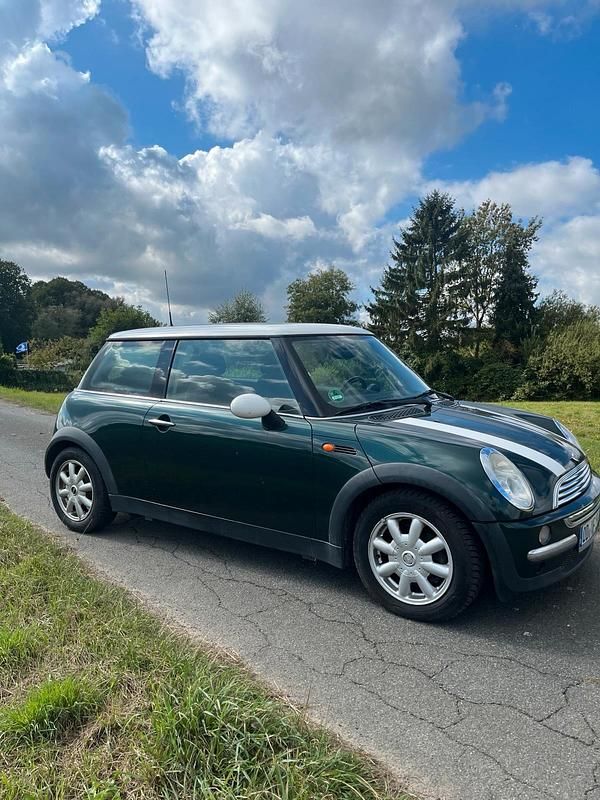 Grün Gebraucht 2002 Mini Cooper Kleinwagen | 1.700 € - Bild 1/4