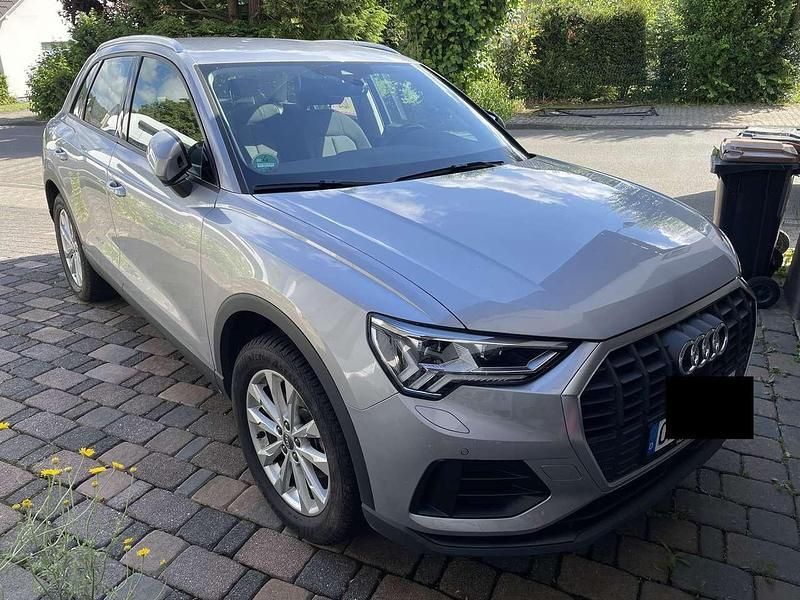 Silber Gebraucht 2020 Audi Q3 S-Line SUV | 26.900 € (Superpreis) - Bild 1/4