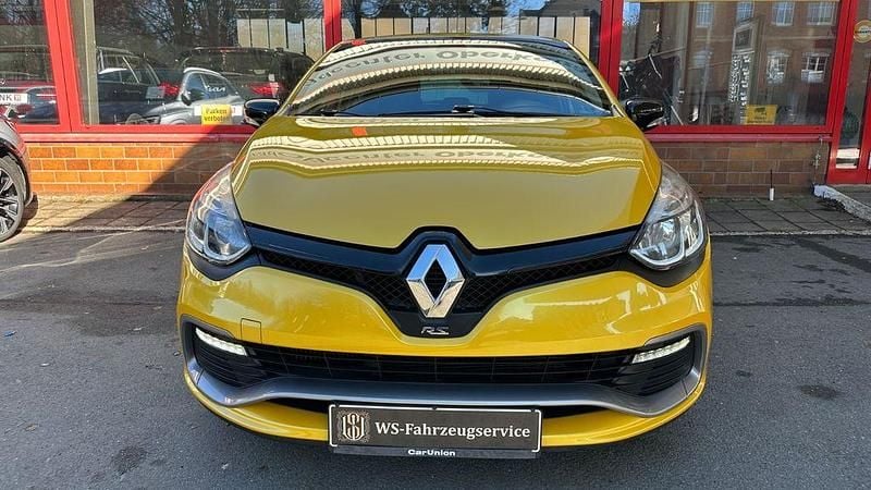 Gebraucht Renault Clio R.S. R.S. 200 PS (147 kW) 2014 Gelb Kleinwagen