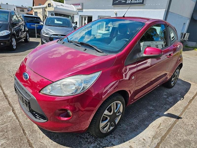 Funky magenta metallic Gebraucht 2010 Ford Ka Titanium Kleinwagen | 3.450 € (Etwas zu teuer) - Bild 1/4