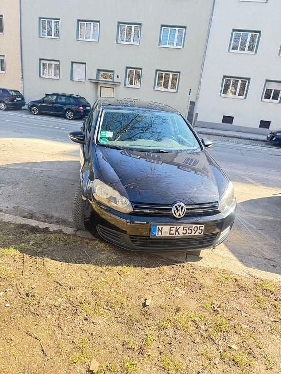 Gebraucht VW Golf VI Trendline 110 PS (80 kW) 2009 Schwarz Kleinwagen