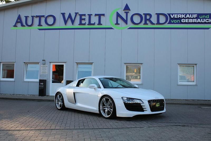 Silber Gebraucht 2008 Audi R8 Coupé Sport Coupé | 49.790 € (Fairer Preis) - Bild 1/4