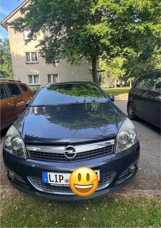 Blau Gebraucht 2009 Opel Astra Limousine | 4.750 € (Fairer Preis) - Bild 1/4