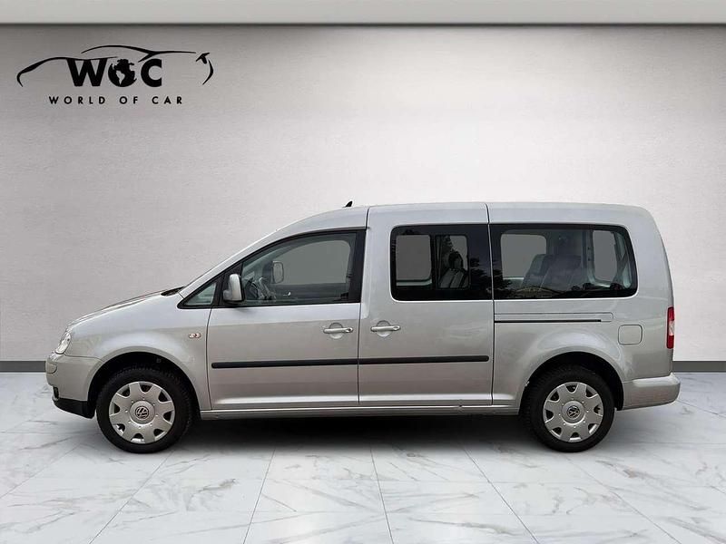 Gebraucht VW Caddy Maxi Life Team 102 PS (75 kW) 2010 Reflexsilber metallic Van / Kleinbus