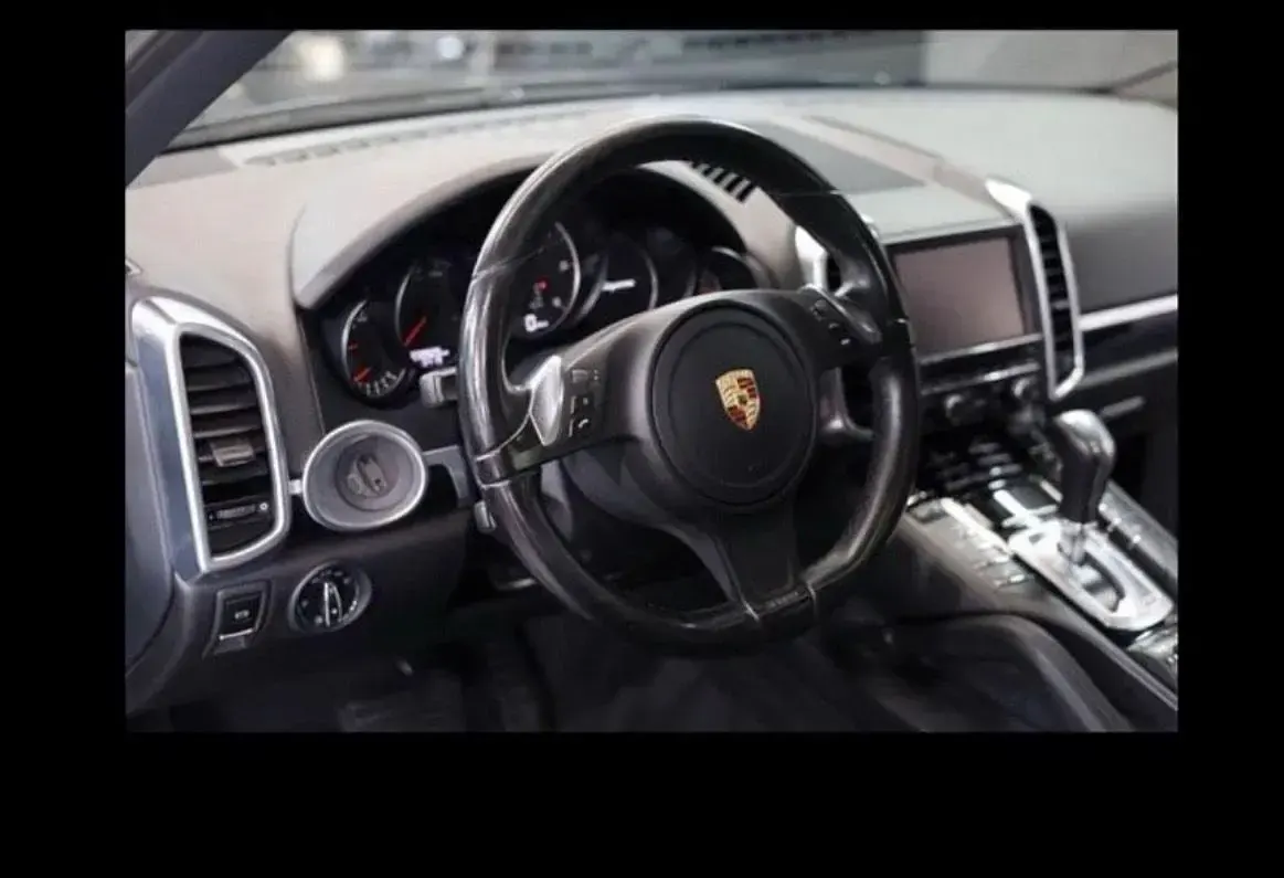Gebraucht Porsche Cayenne Edition 245 PS (180 kW) 2014 Schwarz SUV
