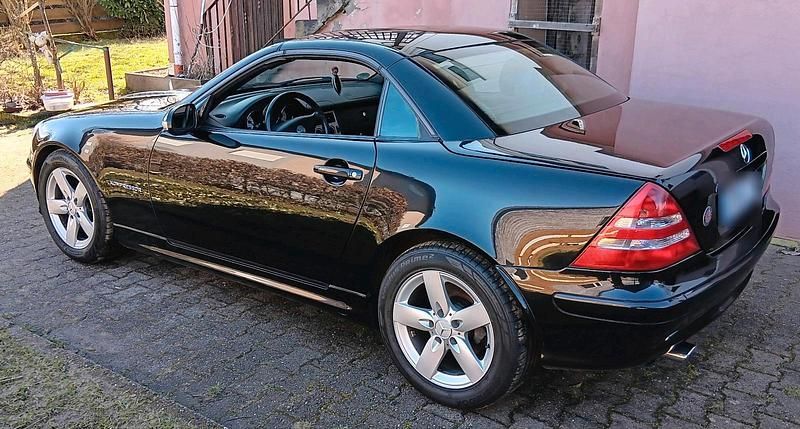 Gebraucht Mercedes SLK200 163 PS (119 kW) 2003 Schwarz Cabrio