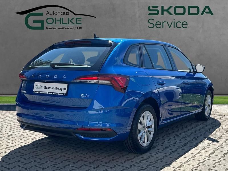 Usata Skoda Scala Selection 95 CV (69 kW) 2024 Blu Utilitaria