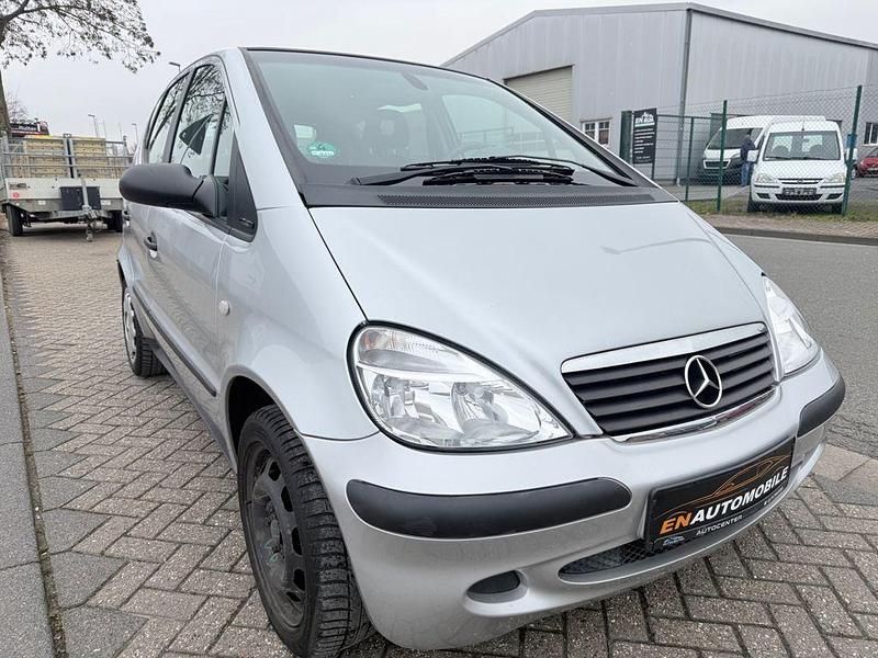 Gebraucht Mercedes A140 82 PS (60 kW) 2001 Silber Limousine