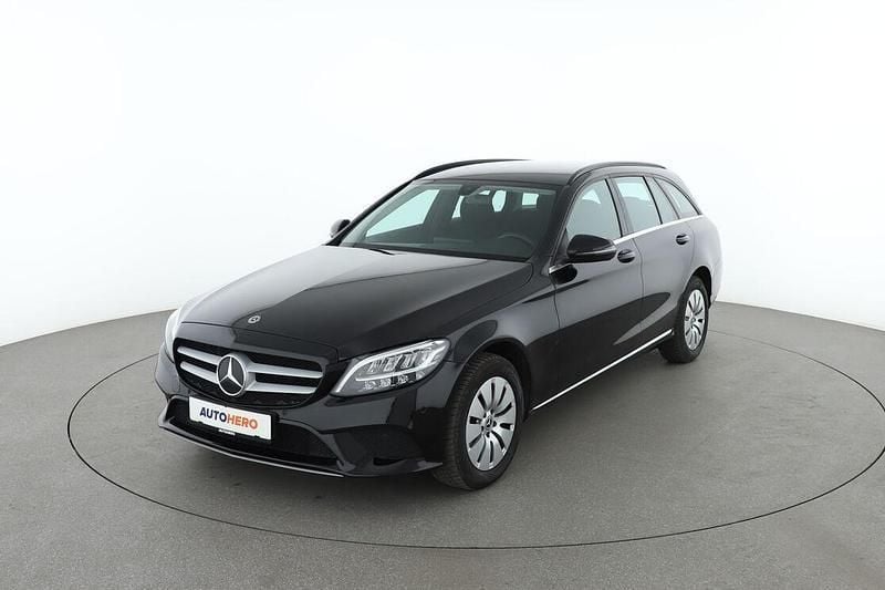 Schwarz Gebraucht 2019 Mercedes C200 Kombi | 19.200 € (Fairer Preis) - Bild 1/3