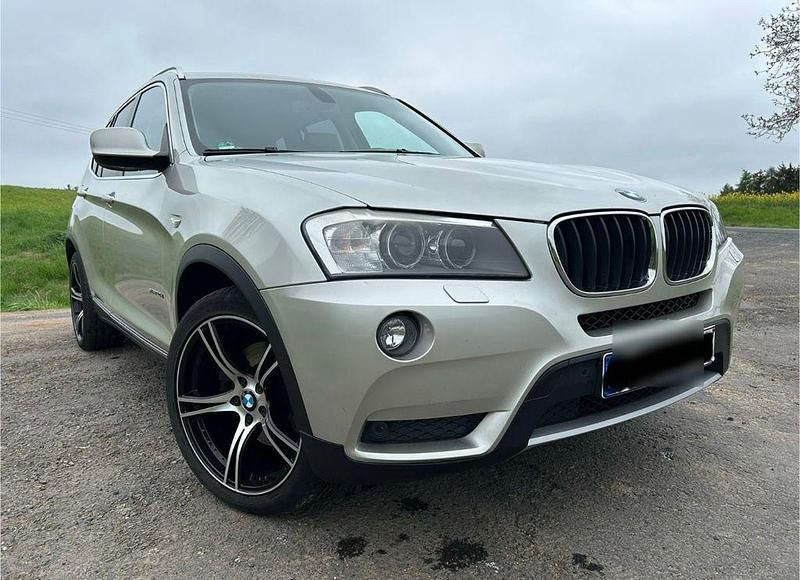 Beige Gebraucht 2011 BMW X3 SUV | 10.350 € (Fairer Preis) - Bild 1/4