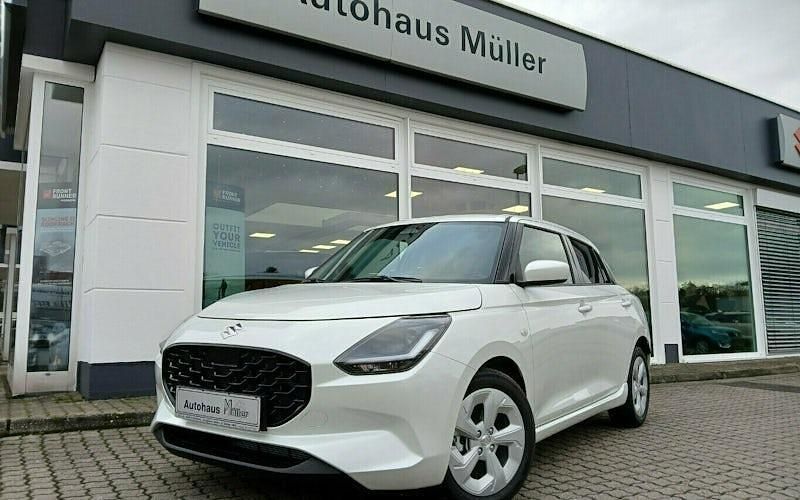 Neu Suzuki Swift Comfort 83 PS (61 kW) 2026 Weiß Kleinwagen
