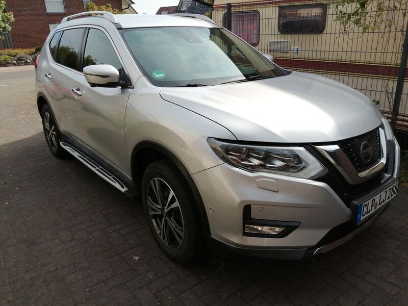 Silber Gebraucht 2017 Nissan X-Trail N-Connecta SUV | 17.500 € (Etwas zu teuer) - Bild 1/4