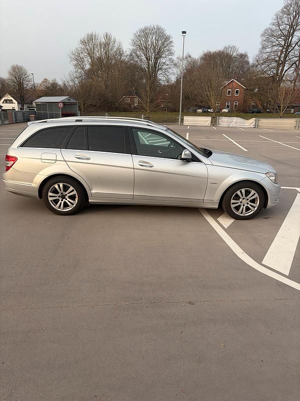 Gebraucht Mercedes C220 170 PS (125 kW) 2007 Silber Kombi