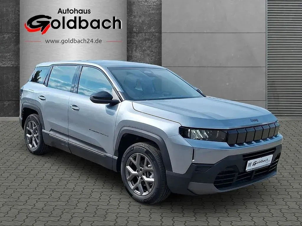 Neu Jeep Compass Altitude 144 PS (105 kW) 2026 Grau SUV