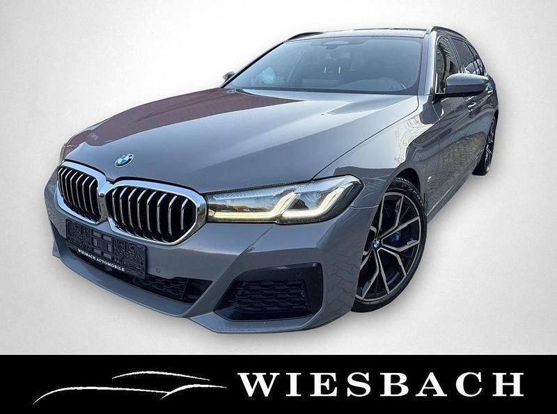 Berninagrau bernsteineffekt Gebraucht 2022 BMW 530 M Sport Kombi | 34.200 € (Fairer Preis) - Bild 1/4