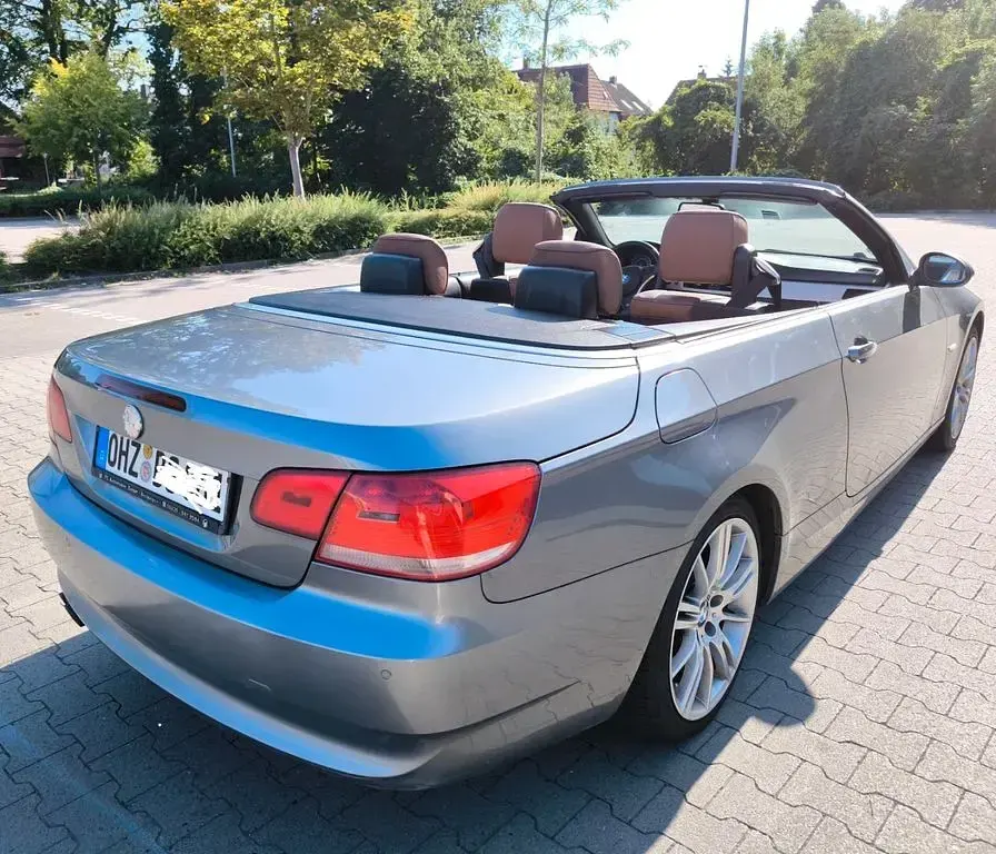 Gebraucht BMW 325 M Sport 218 PS (160 kW) 2007 Grau Cabrio