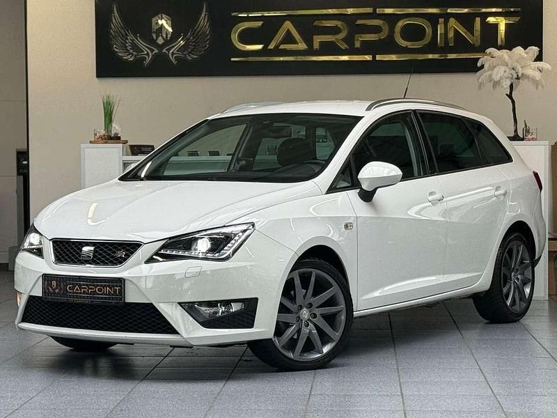 Weiß Gebraucht 2013 Seat Ibiza ST FR Kombi | 11.699 € (Teuer) - Bild 1/4