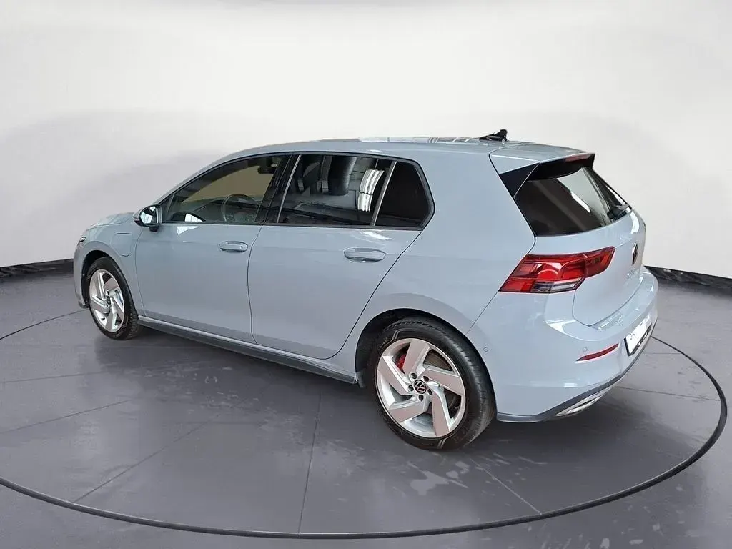 Gebraucht VW Golf VIII GTE 245 PS (180 kW) 2021 Grau Limousine