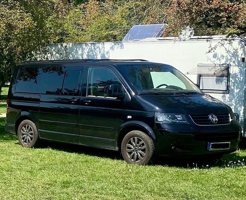 Schwarz Gebraucht 2004 VW T5 Van | 11.500 € (Etwas zu teuer) - Bild 1/4