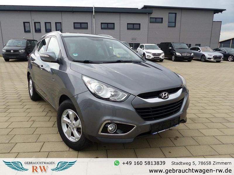Grau Gebraucht 2013 Hyundai ix35 GO! SUV | 9.300 € (Guter Preis) - Bild 1/4