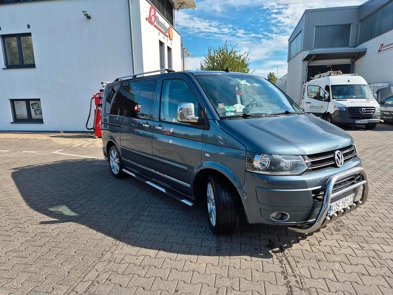 Grau Gebraucht 2006 VW T5 Van | 9.999 € - Bild 1/4