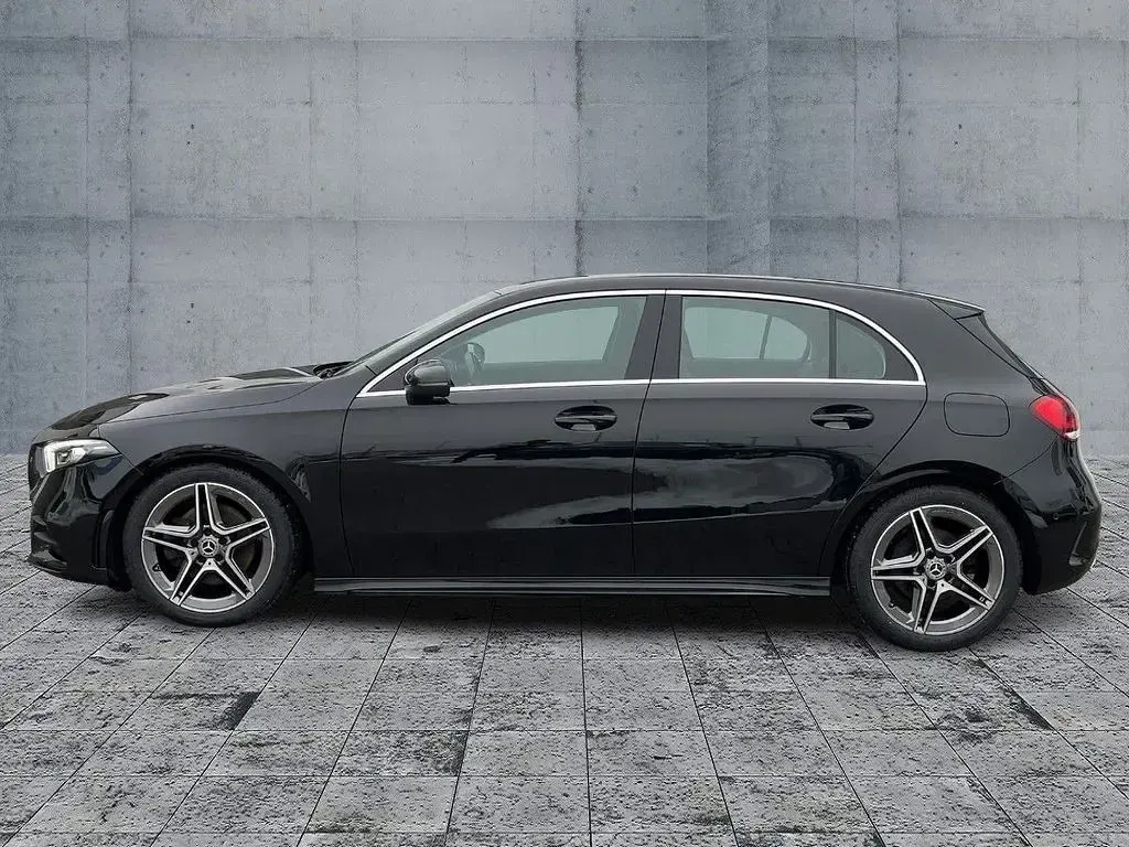 Gebraucht Mercedes A220 AMG 190 PS (139 kW) 2021 Schwarz Limousine