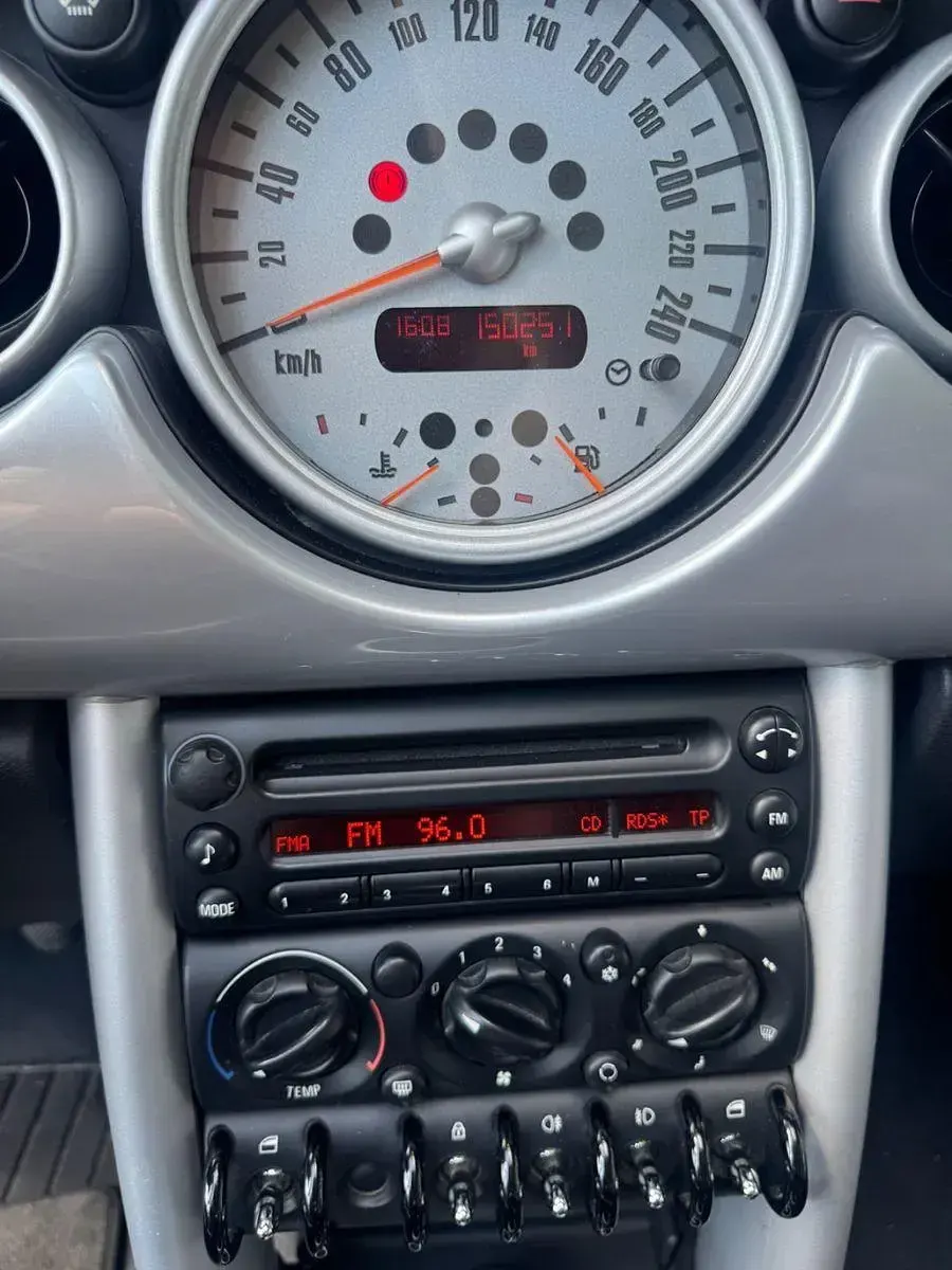 Gebraucht Mini One Cabriolet 90 PS (66 kW) 2006 Silber Cabrio