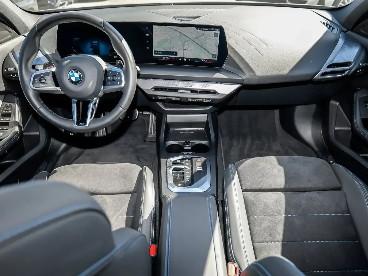 Gebraucht BMW 120 M Sport 156 PS (114 kW) 2025 Blau Kleinwagen