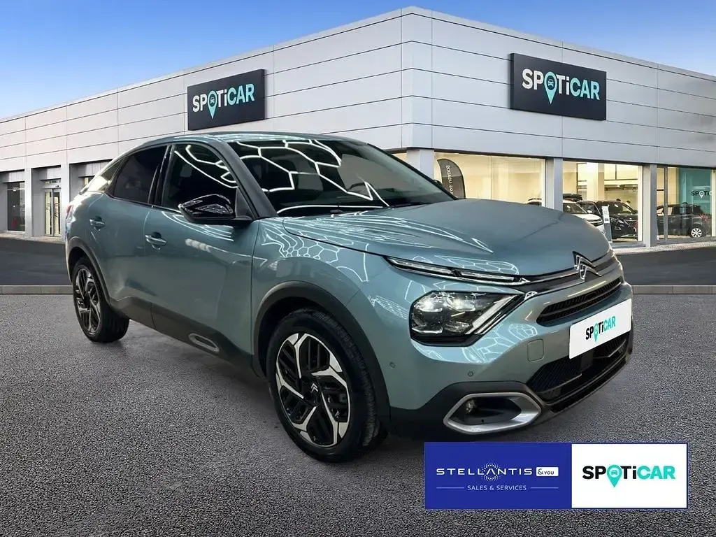 Gebraucht Citroën C4 Shine 131 PS (96 kW) 2023 Lackierung olbia blau/typ aussen (metallic) SUV