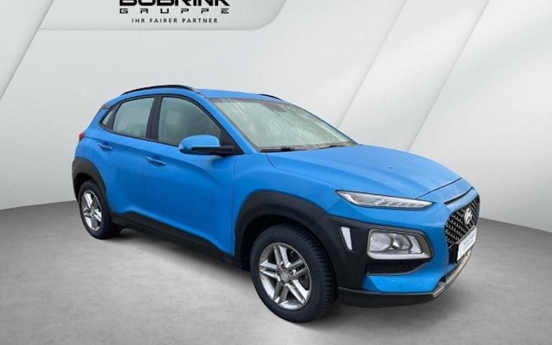 Gebraucht Hyundai Kona Pure 120 PS (88 kW) 2019 Blau SUV