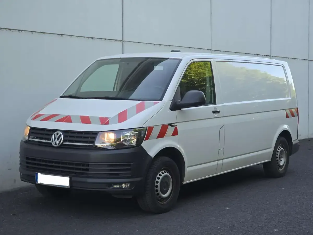 Gebraucht VW Transporter 150 PS (110 kW) 2017 Weiß Van
